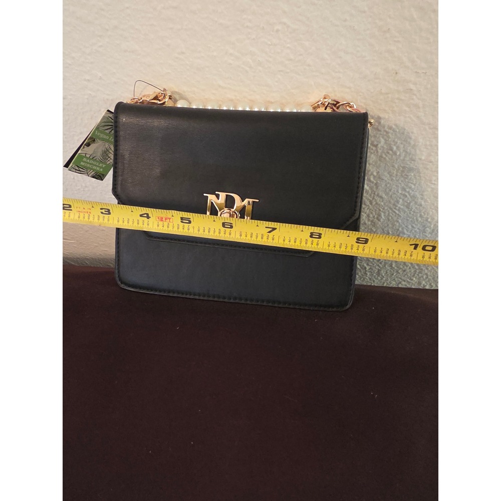Badgley Mischka Vegan Leather Pearl Crossbody‎ Bag Black Blush Pink BM Handbag - Picture 7 of 8